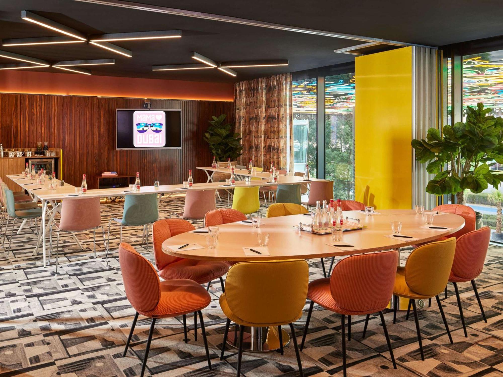 Hotel Mama Shelter Dubai Esterno foto